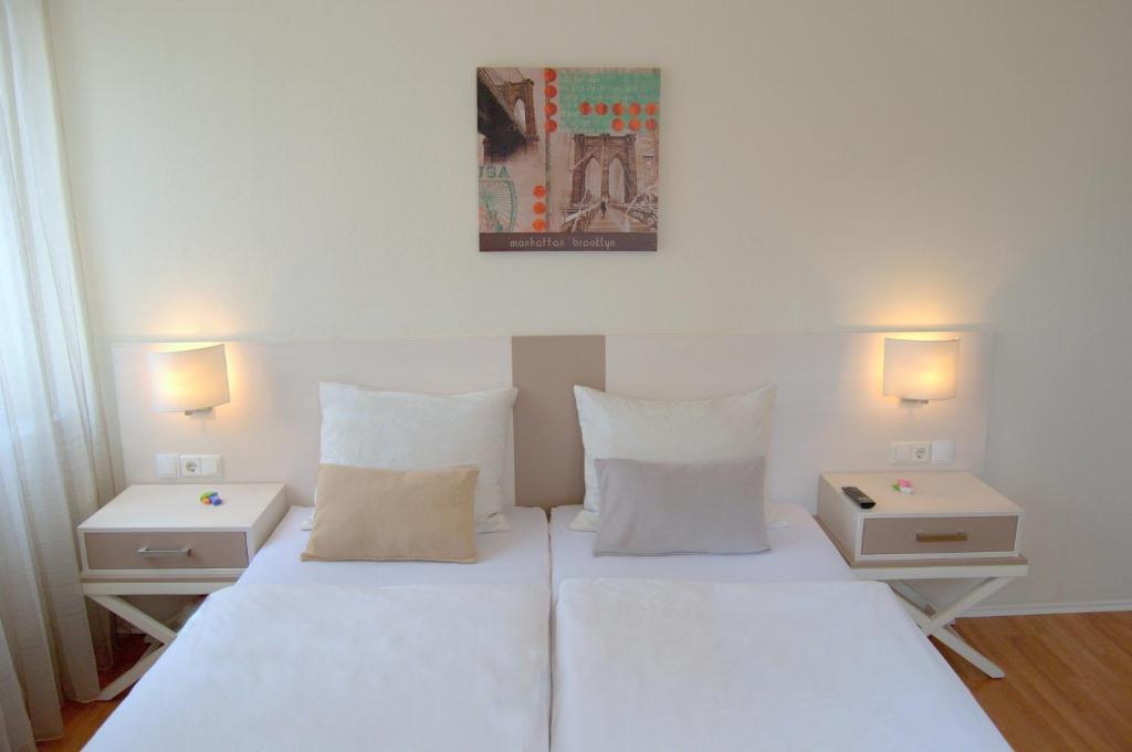 Hotel Centro Stuttgart Pokój zdjęcie